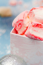 Load image into Gallery viewer, XO Marshmallow Peppermint Marshmallows 128g
